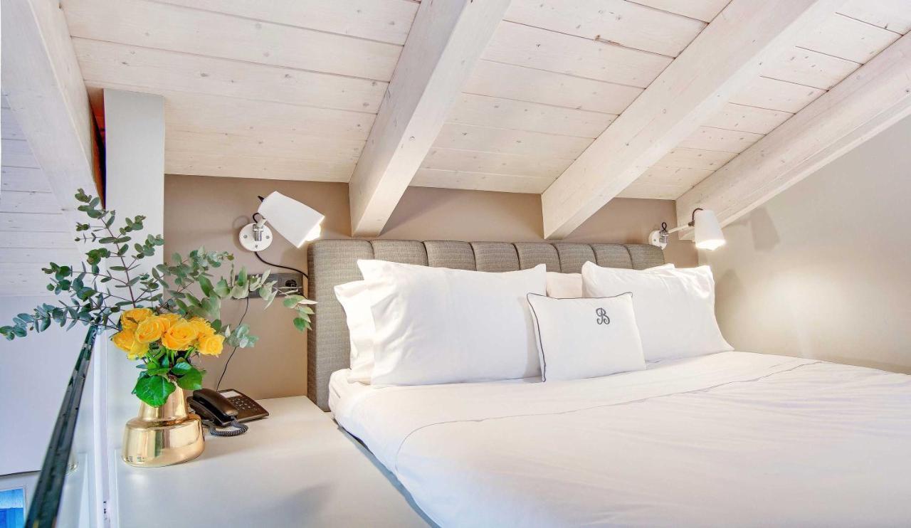 Hotel Boulgari อิโออันนินา ภายนอก รูปภาพ