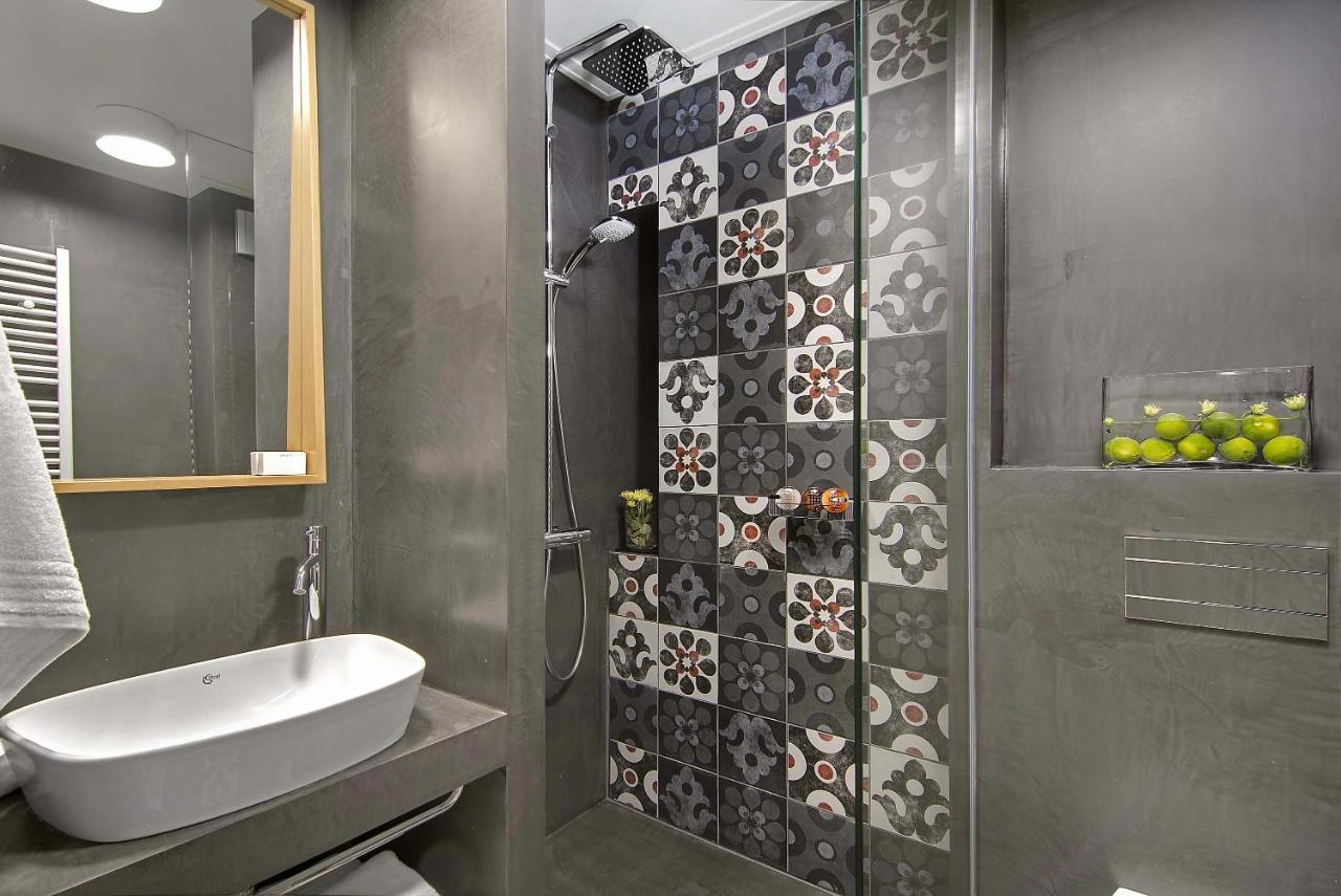 Hotel Boulgari อิโออันนินา ภายนอก รูปภาพ