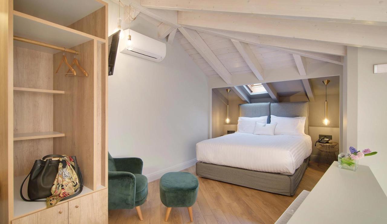 Hotel Boulgari อิโออันนินา ภายนอก รูปภาพ