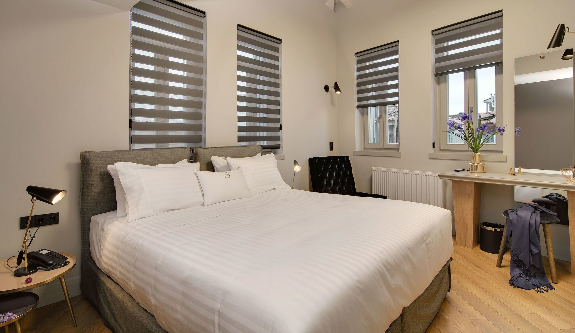 Hotel Boulgari อิโออันนินา ภายนอก รูปภาพ